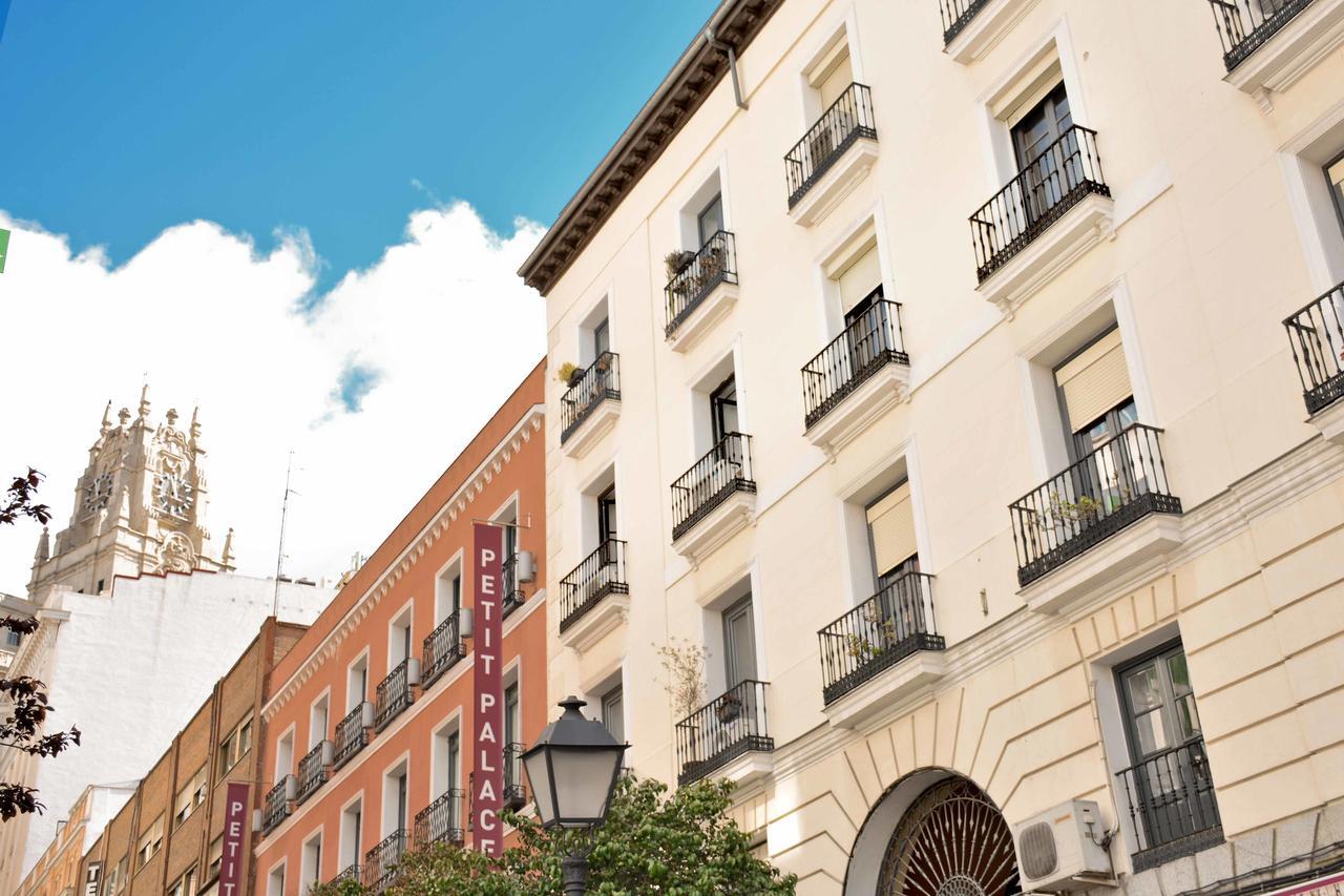 Hostal Guestped Madrid Exteriör bild